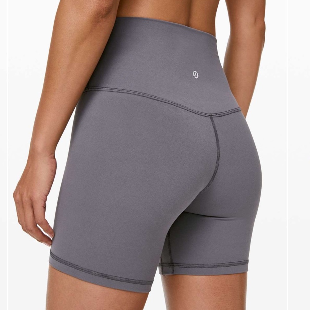 Lululemon Align 6” inch shorts size 4 Color Moonwalk
